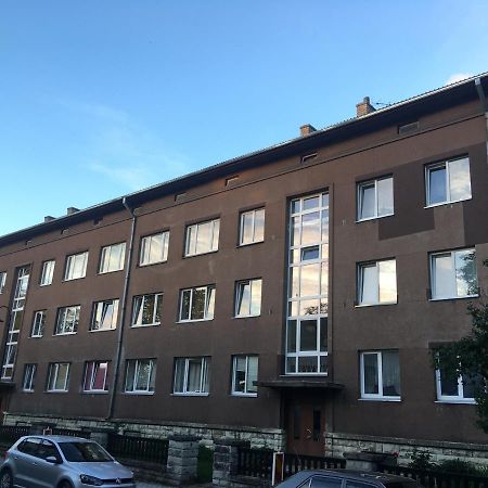 Stuudio 17 Apartment Kuressaare Exterior foto