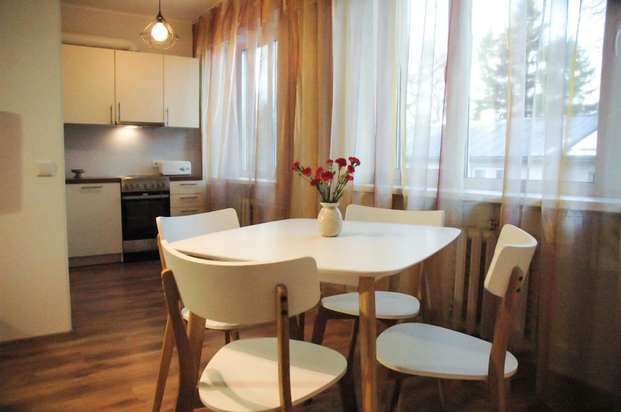 Stuudio 17 Apartment Kuressaare Exterior foto